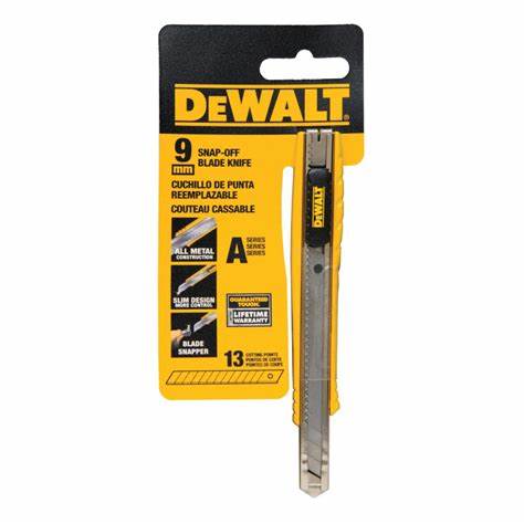 9mm Snap-Off Knife DeWalt