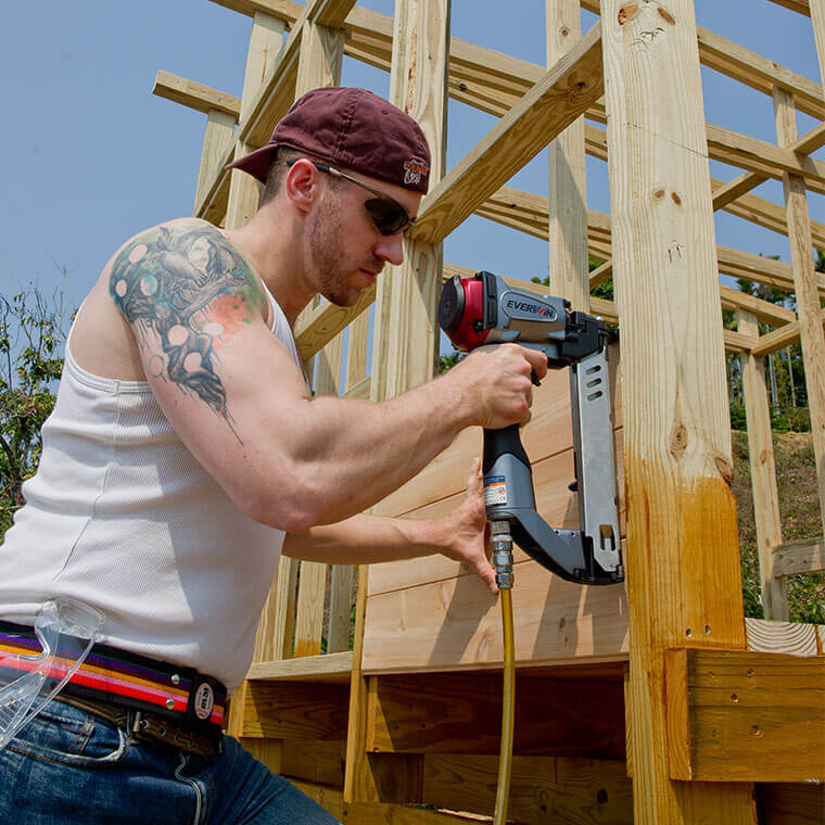 Everwin SN40P 16-Gauge Wide Crown Stapler – Rugged Power for High-Speed Industrial Stapling Everwin