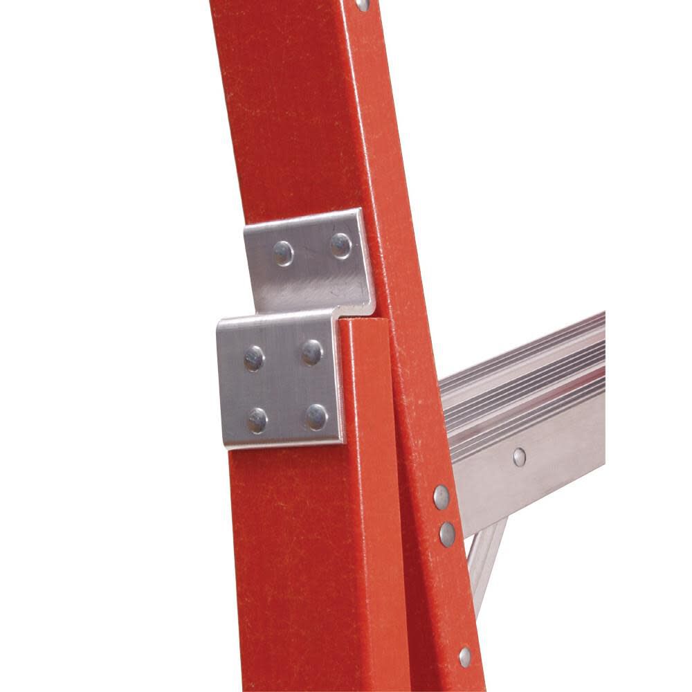 4ft Type IA Fiberglass Tripod Ladder FTP6204