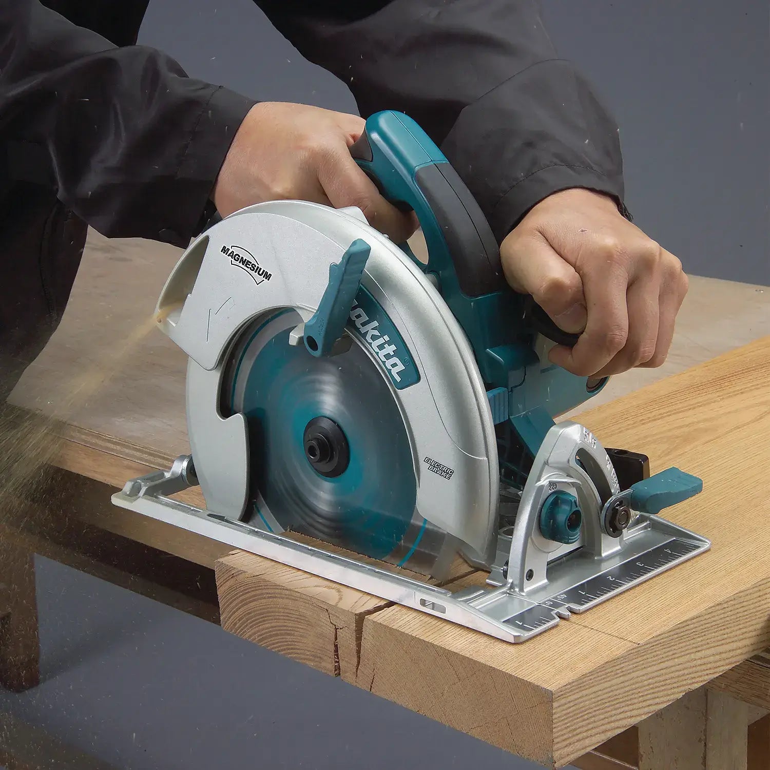 Circular Saws