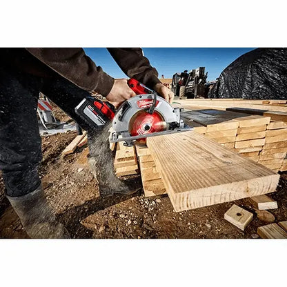 M18 FUEL™ 7-1/4" Circular Saw - Tool Only