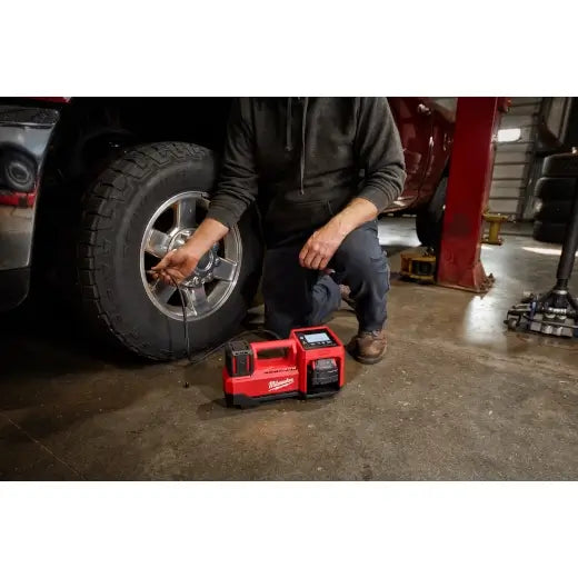 M18™ 18V Cordless Tire Inflator 2848-20