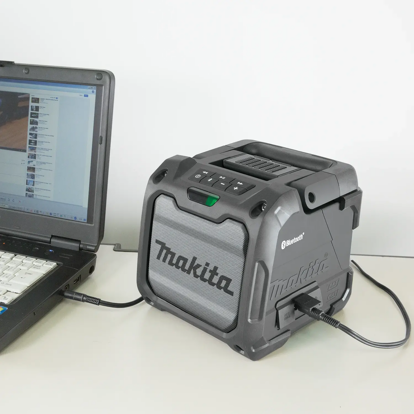 Makita 18V LXT / 12V Max CXT Cordless Bluetooth Job Site Speaker Tool Only XRM08B