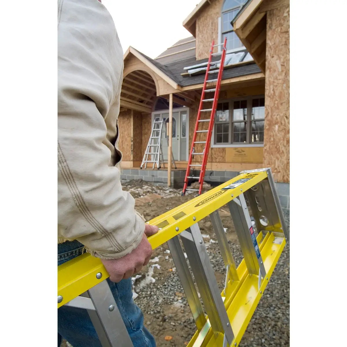 8ft Type IAA Fiberglass Step Ladder 7308