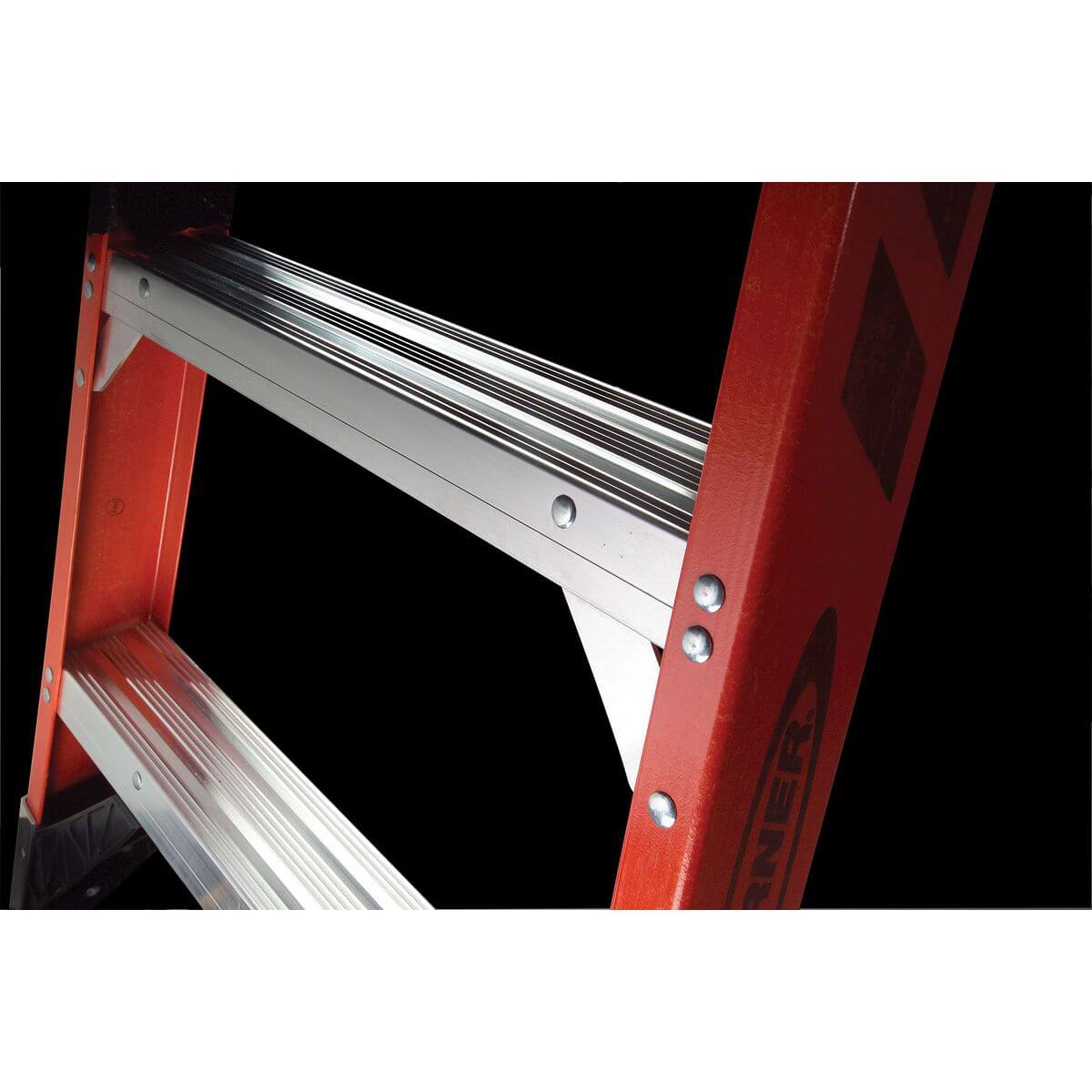 4ft IAA Fiberglass Twin Stepladder