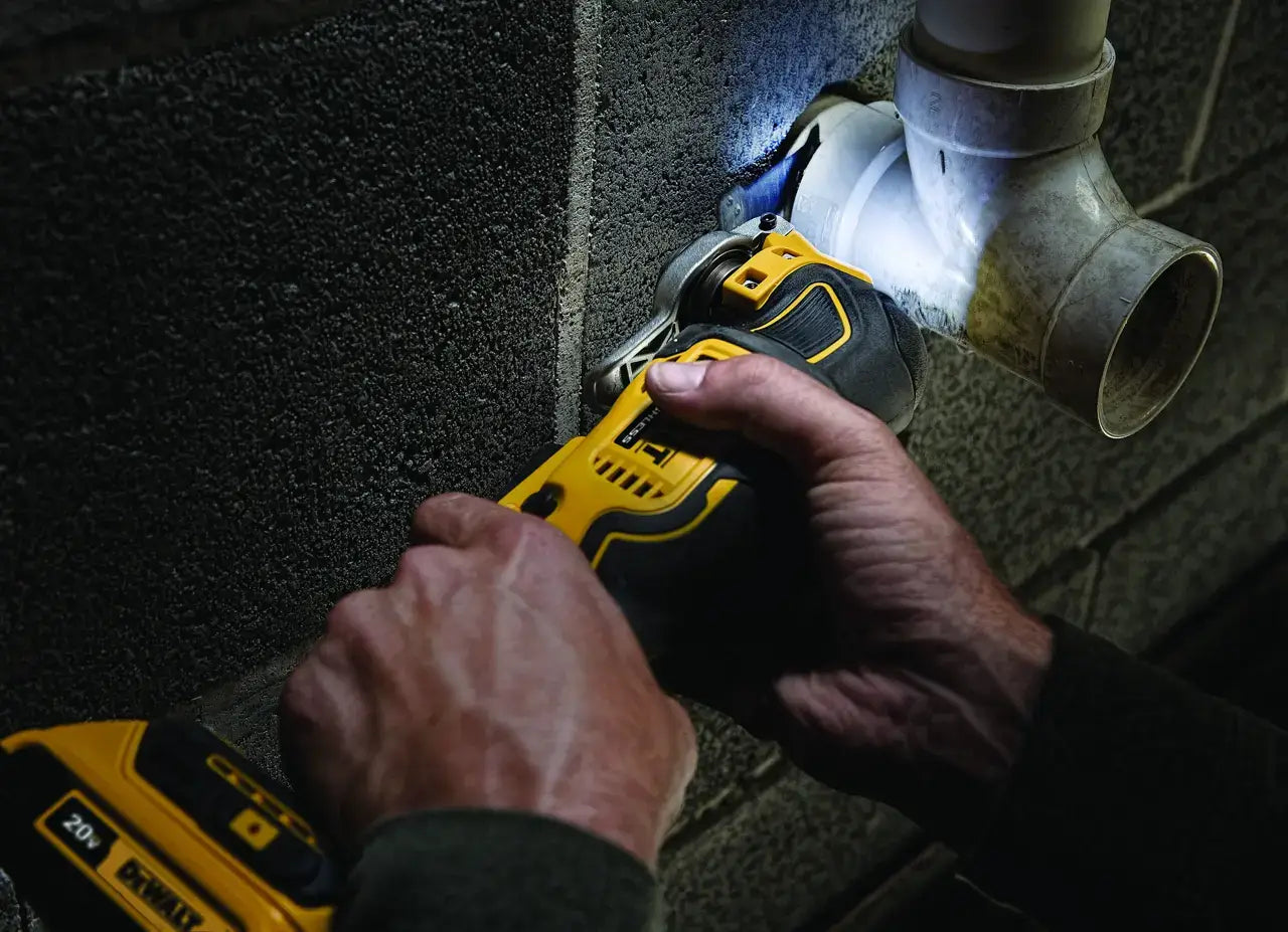 Dewalt 20v Max XR Brushless Oscillating (Tool Only) DCS356B
