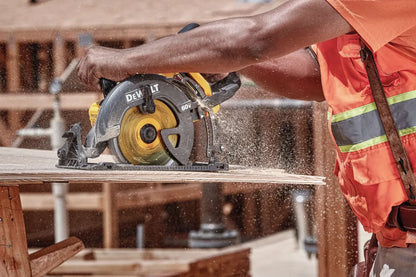 DEWALT FLEXVOLT 60V MAX 7-1/4 Worm Drive Style Saw (9.0Ah Battery) Kit DCS577X1