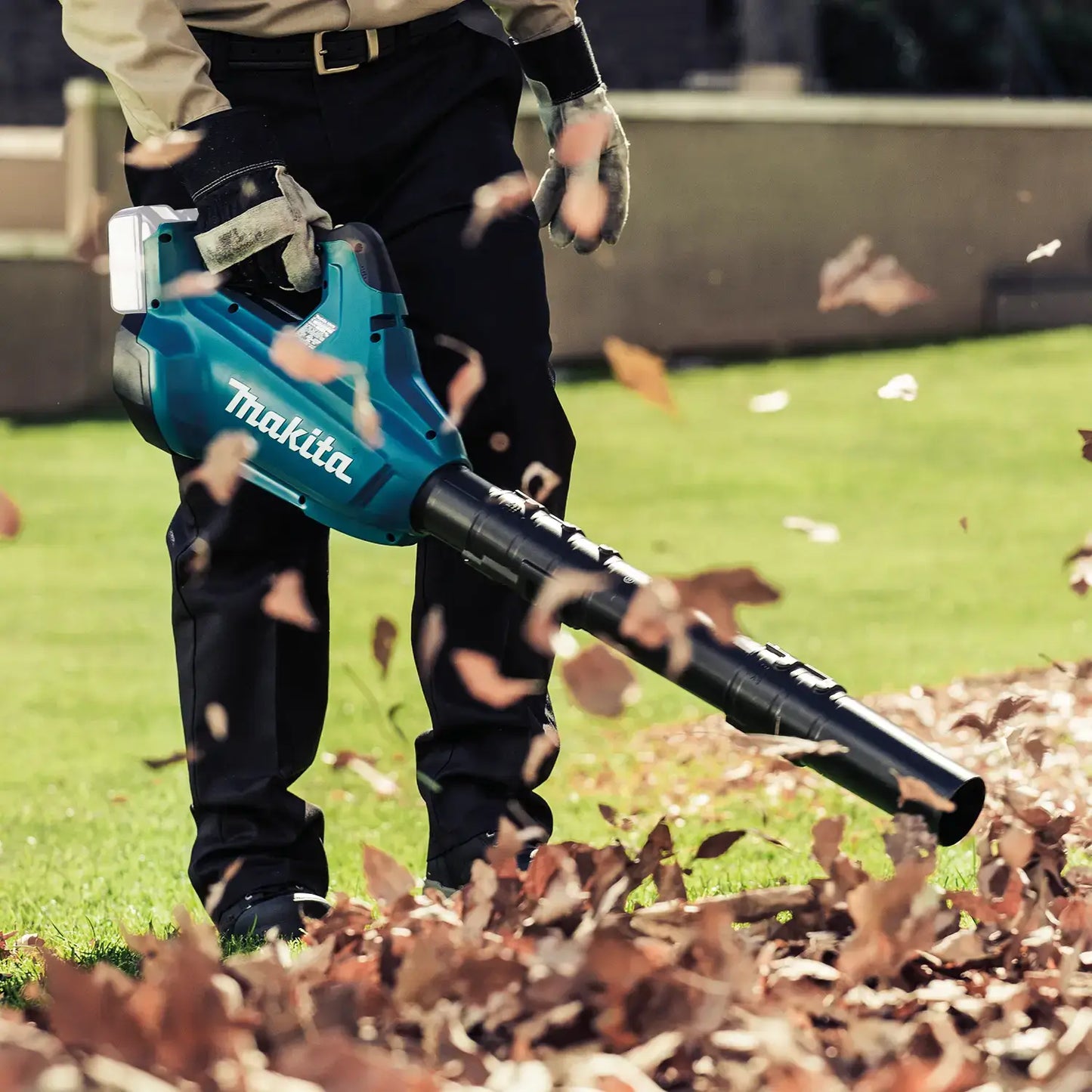 36V (18V X2) LXT® Brushless Blower (Tool Only) XBU02Z