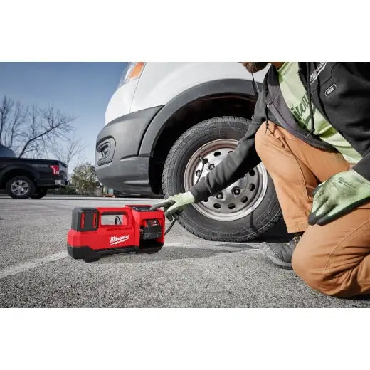 M18™ 18V Cordless Tire Inflator 2848-20
